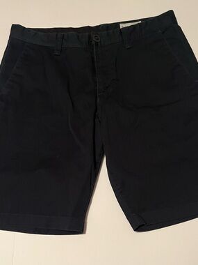 Men's Black Chino Shorts - Classic Summer Style size 34